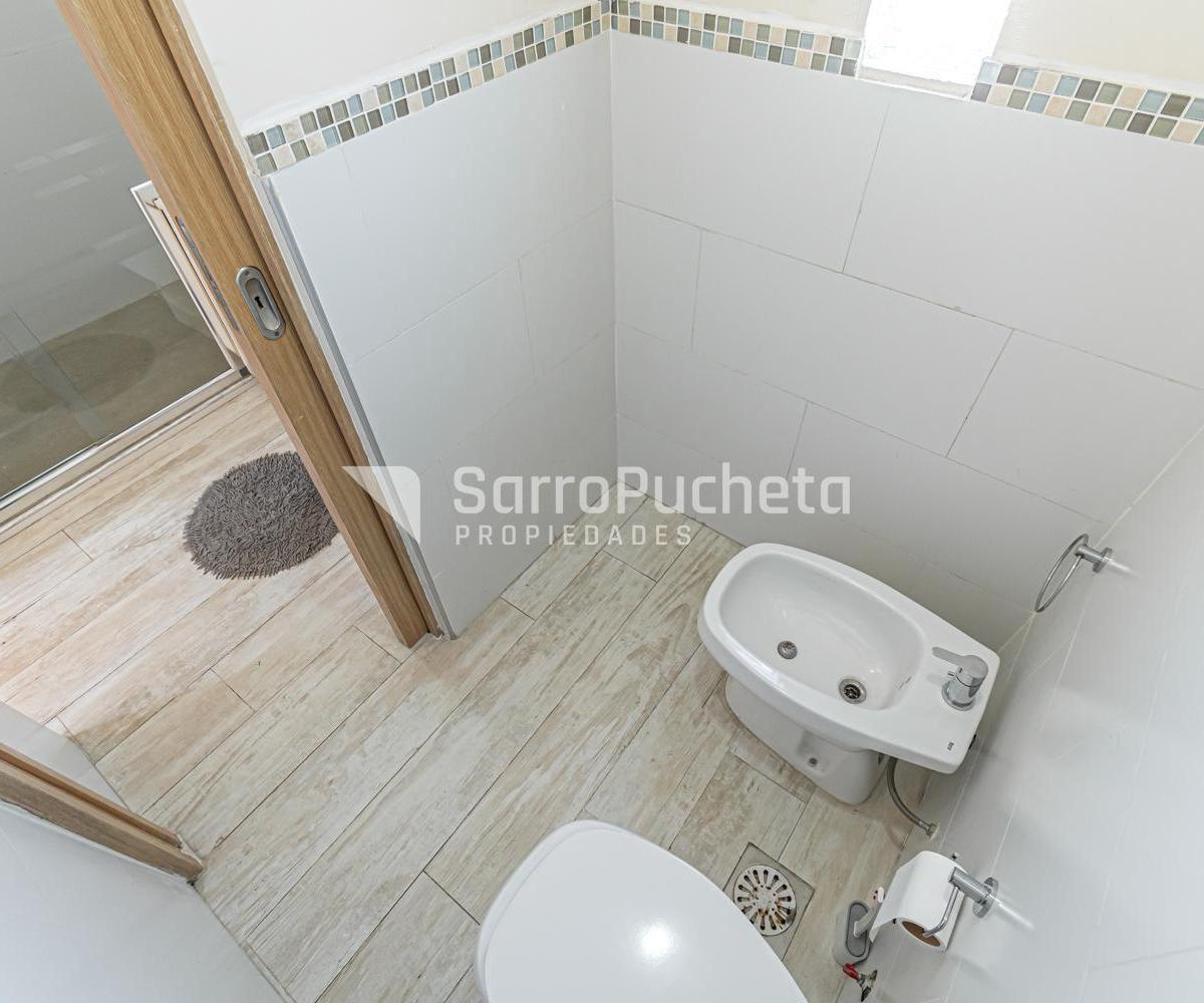 Venta casa 5 ambientes con parque y piscina en Morón