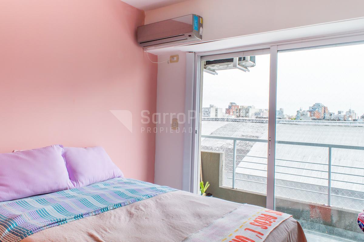 Venta Departamento 2 Ambientes con Cochera Cubierta Moron Sur 2