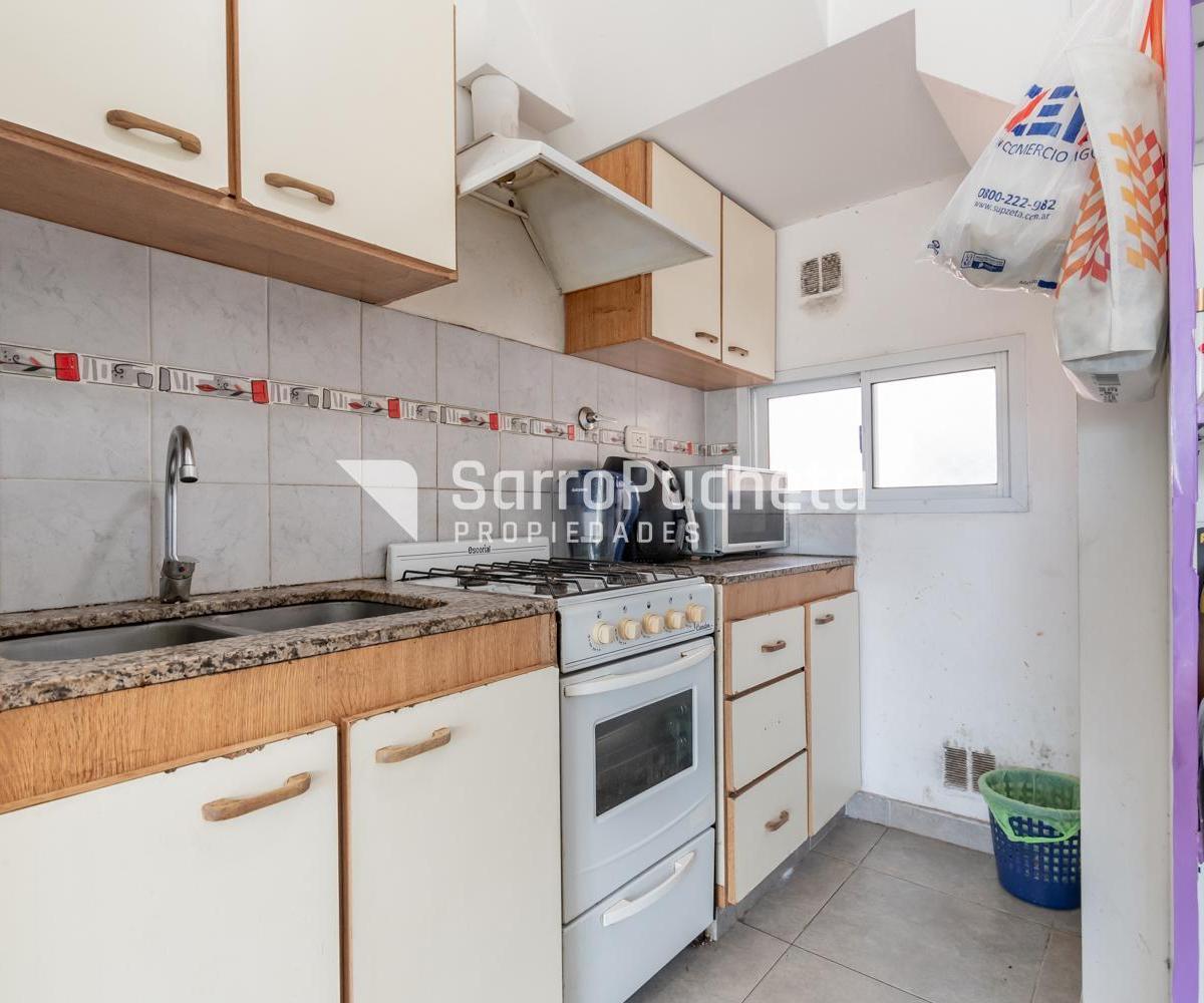 Venta Departamento 2 Ambientes con Patio 2