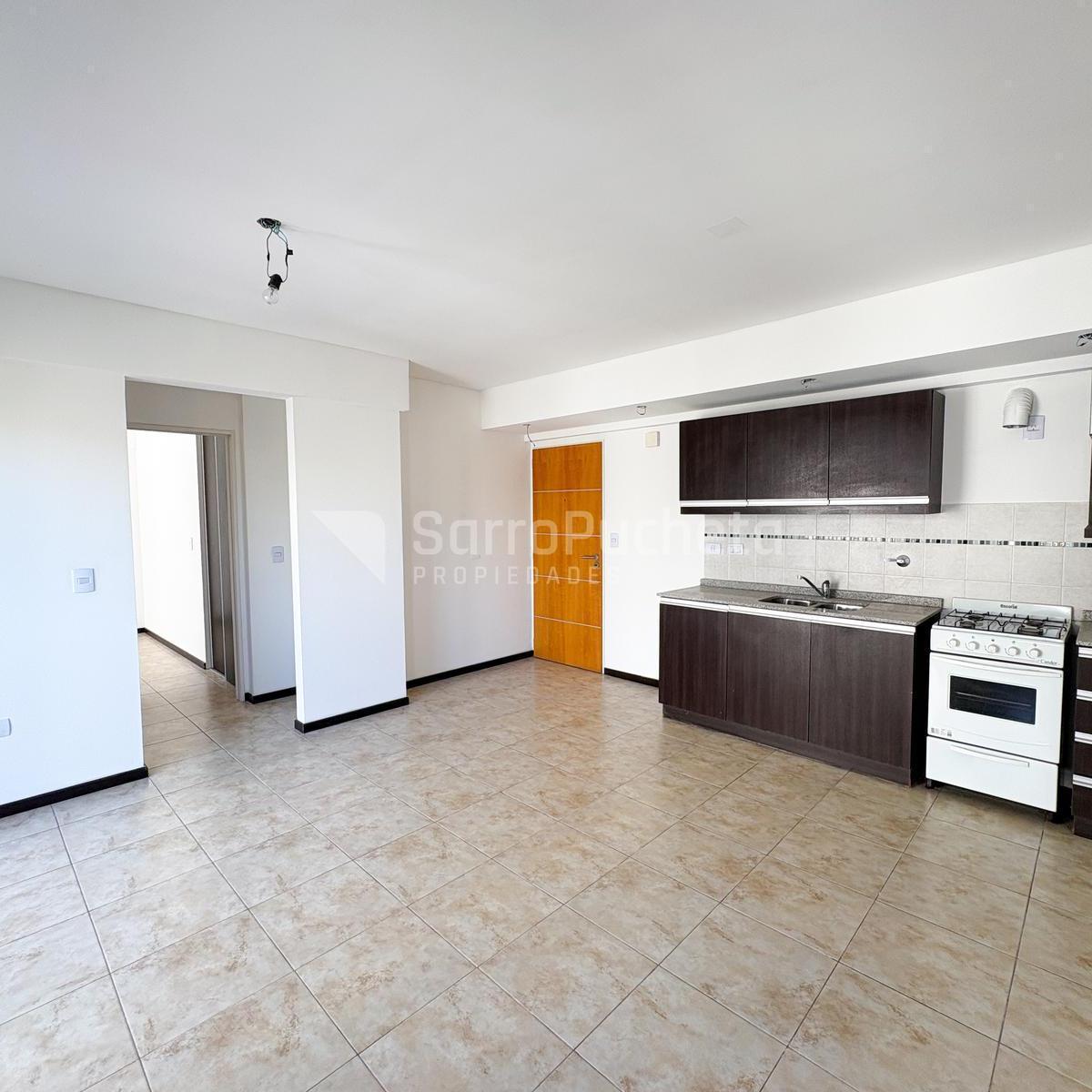Venta Departamento 2 Ambientes con Balcón en Morón. 3