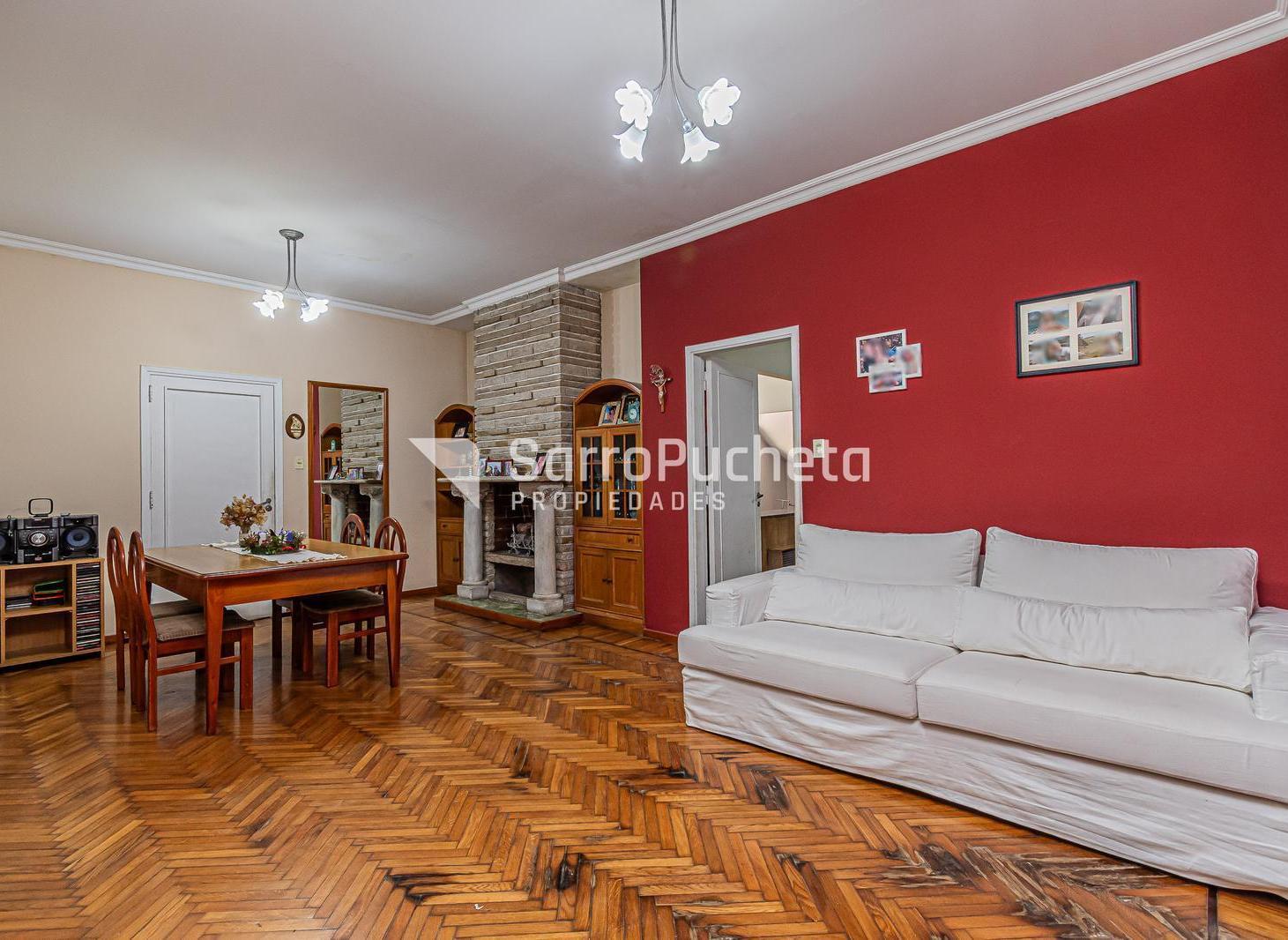 Foto de Venta casa 5 ambientes con jardin en Ramos Mejia, imagen 2