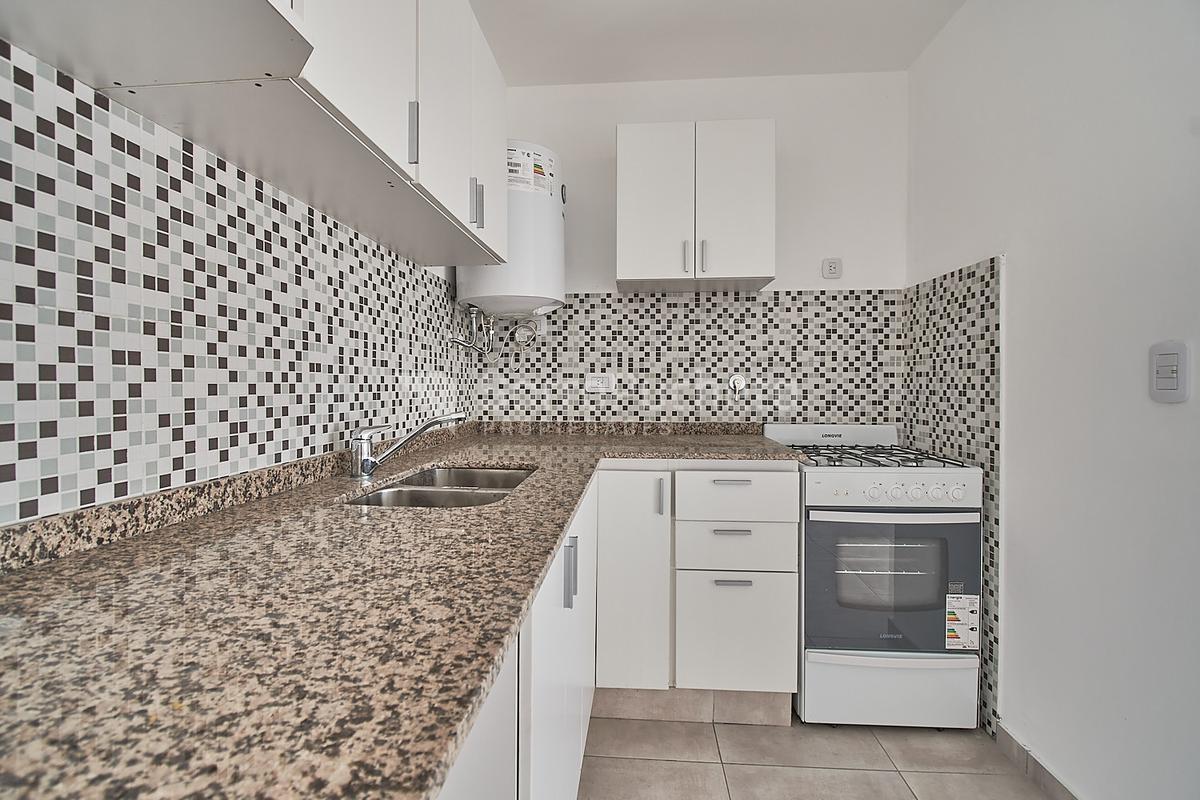 Venta departamento 2 ambientes en Moron