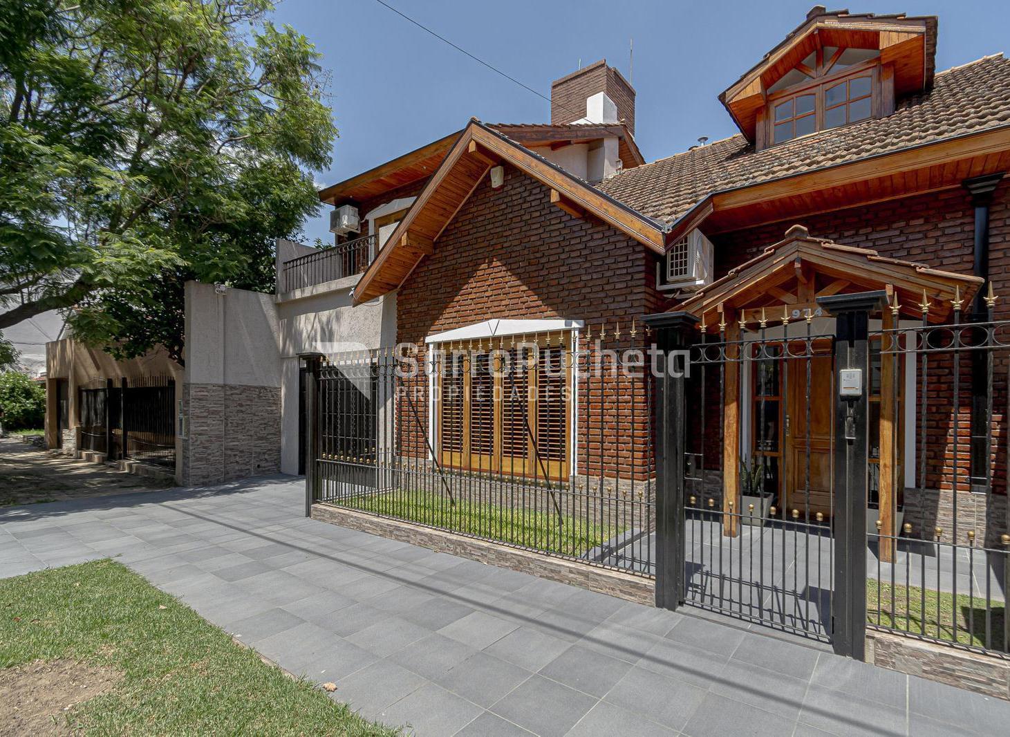 Venta casa 5 ambientes en Ramos mejia