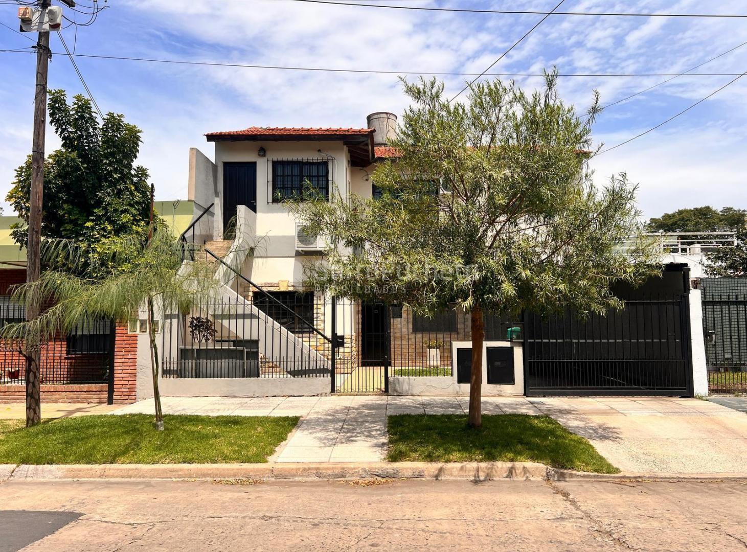 Venta en block casa 3 ambientes y departamento 3 ambientes Moron Sur