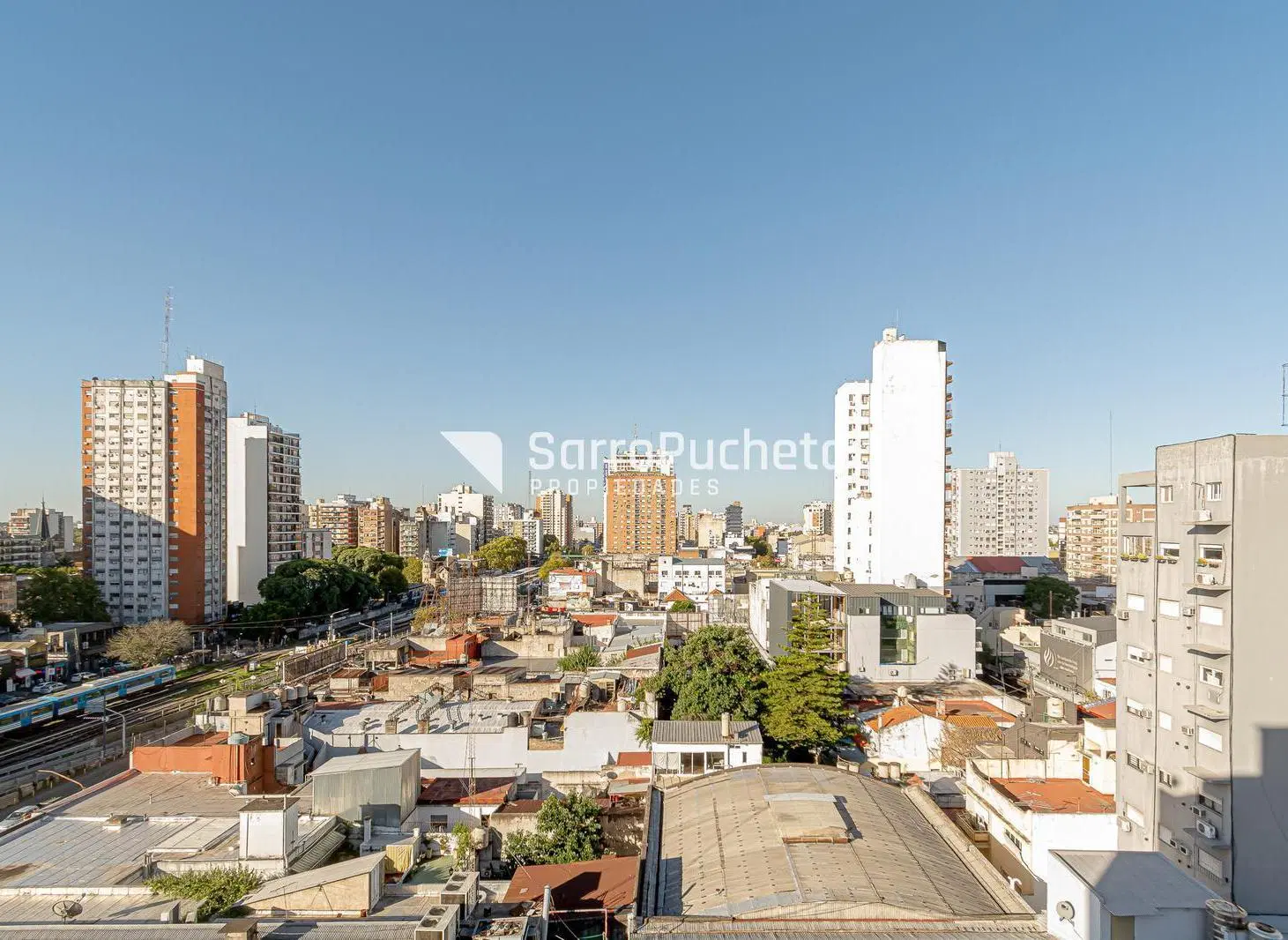 Venta departamento 4 ambientes al frente con cochera en Ramos Mejía 3