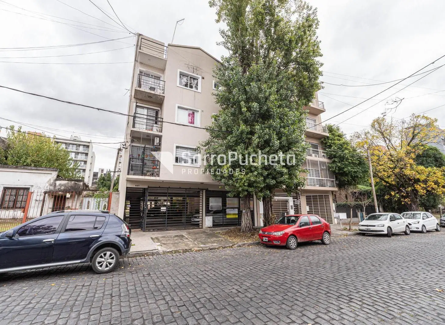 Venta monoambiente con terraza y lavadero en Moron Sur 3