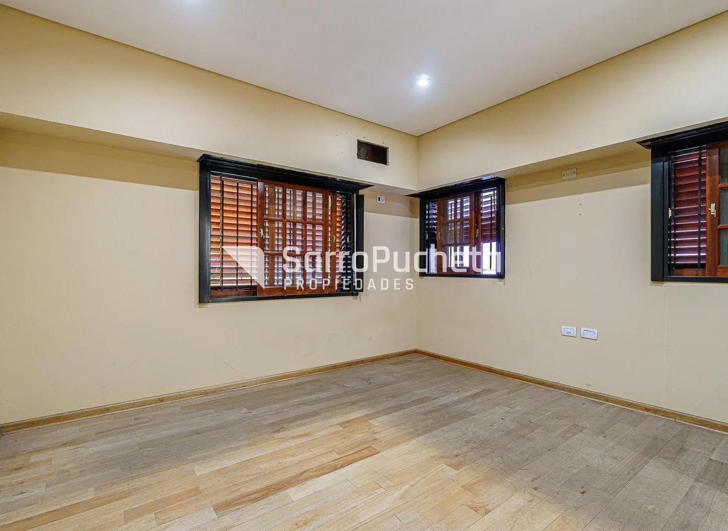 Venta casa 5 ambientes en Villa Luzuriaga 8