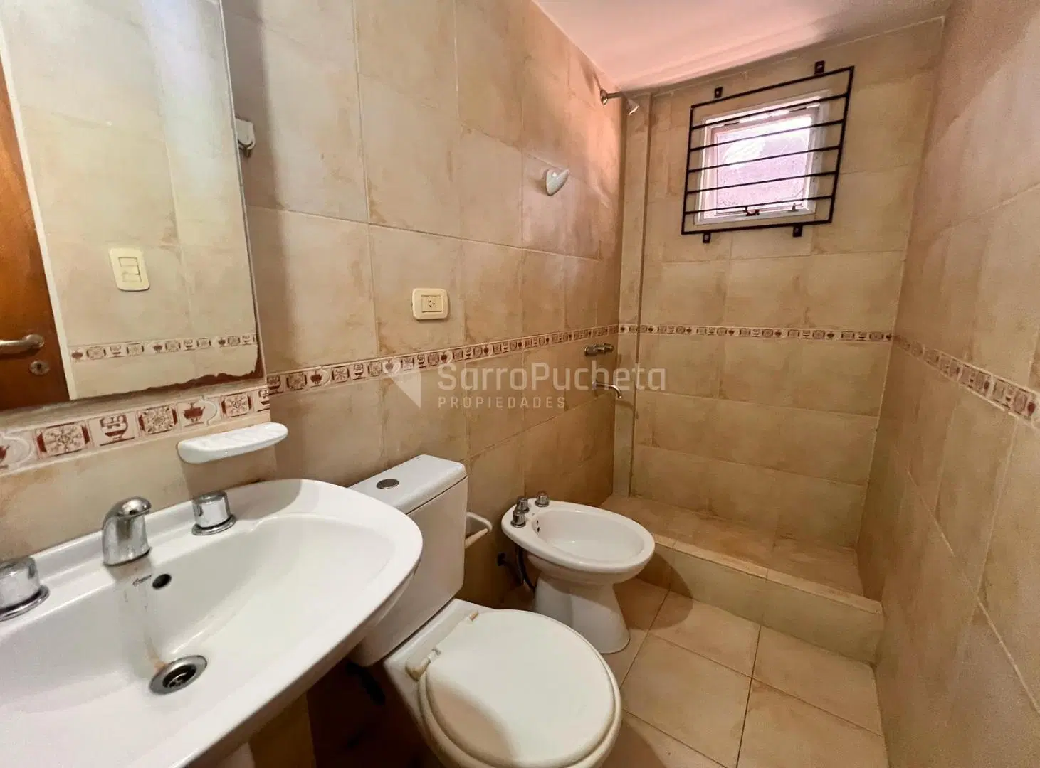 Alquiler departamento 1 ambiente en Moron 2