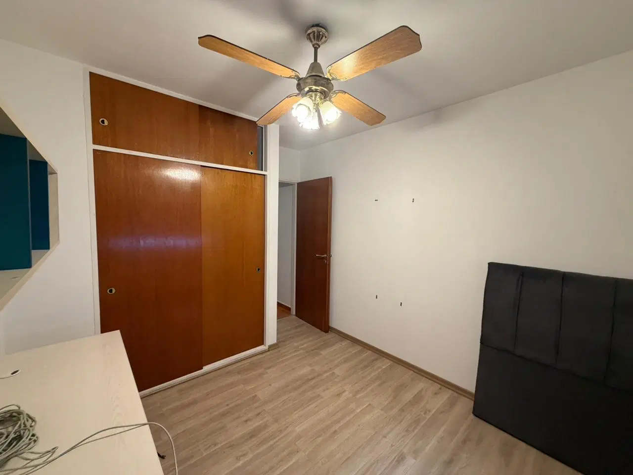 Alquiler triplex 4 ambientes con cochera, jardín y terraza en Ramos Mejía Sur. 2