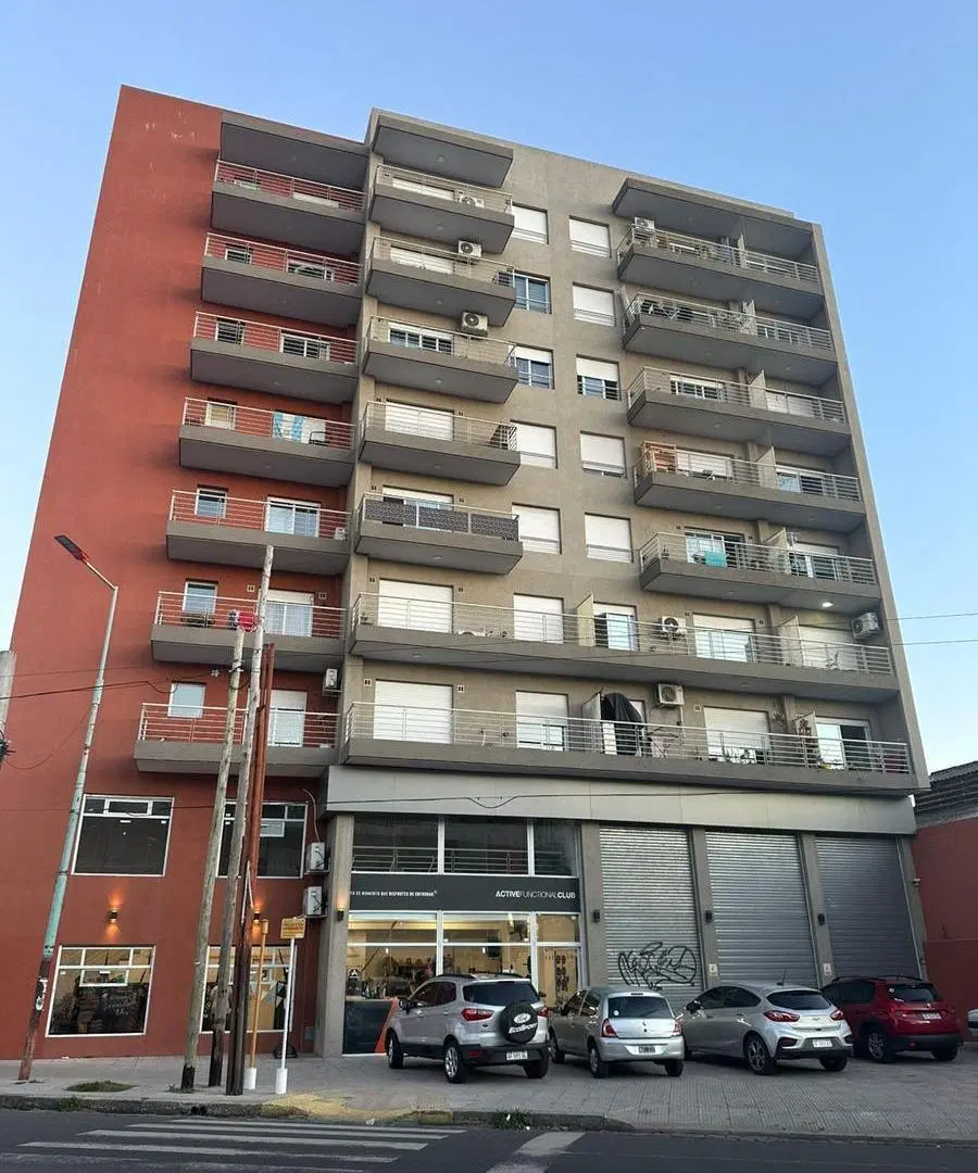 Alquiler departamento 2 ambientes con balcón en Moron 4