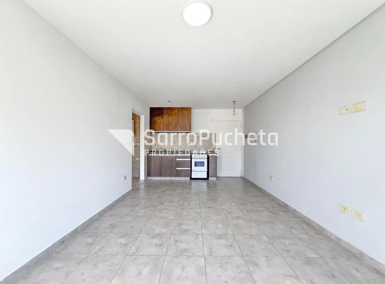 Venta departamento 2 ambientes con cochera en Moron Sur 1