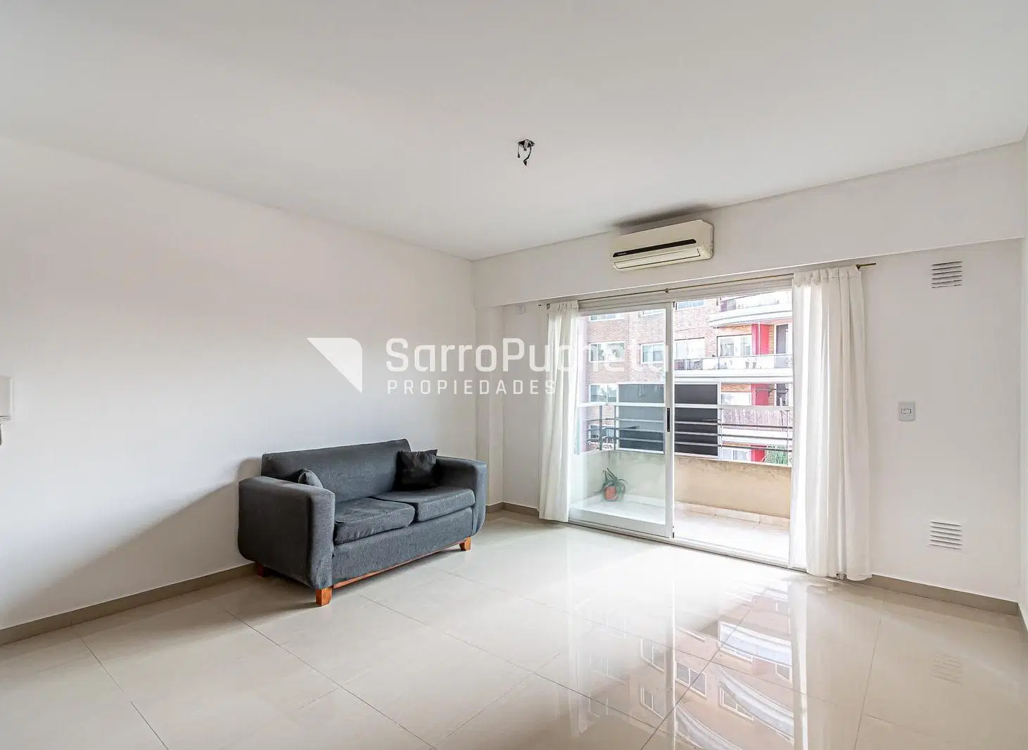 Venta departamento 2 ambientes al frente con Balcón en Ramos Mejía Sur 2
