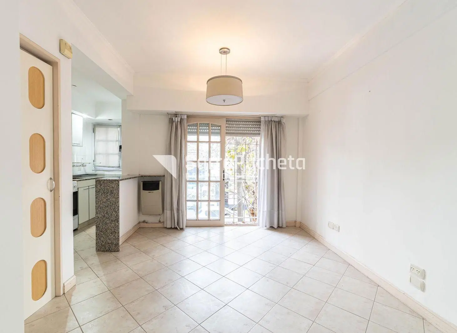 Venta departamento 2 ambientes en Ramos Mejia centro. 1