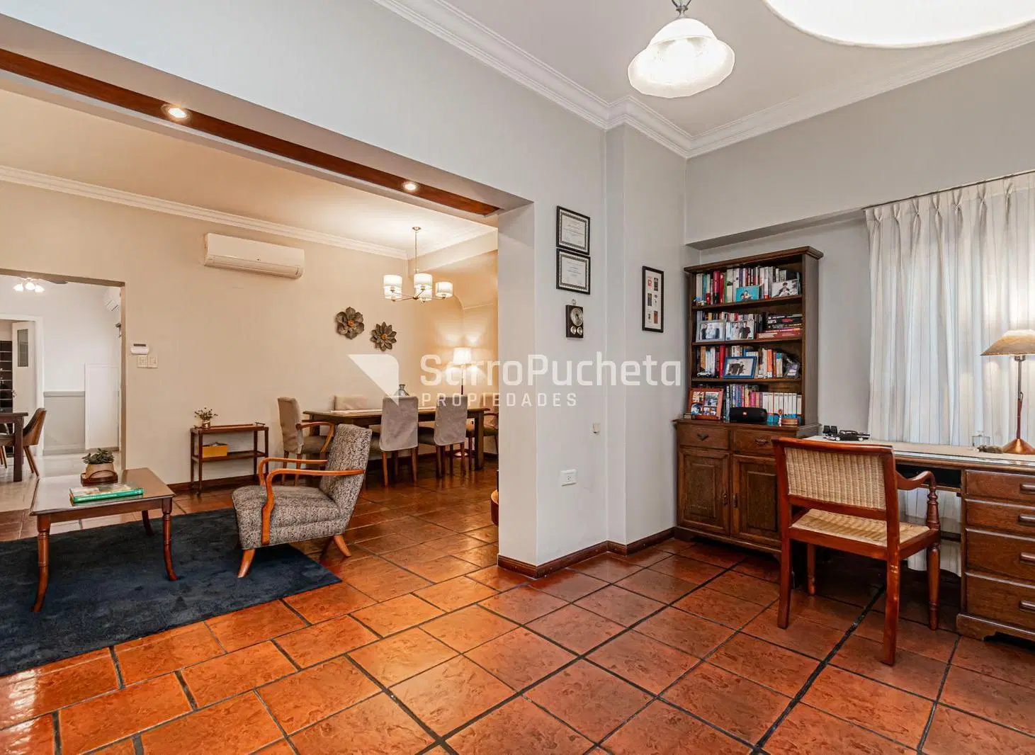 Venta casa 4 ambientes con parque y piscina en Haedo Sur 8