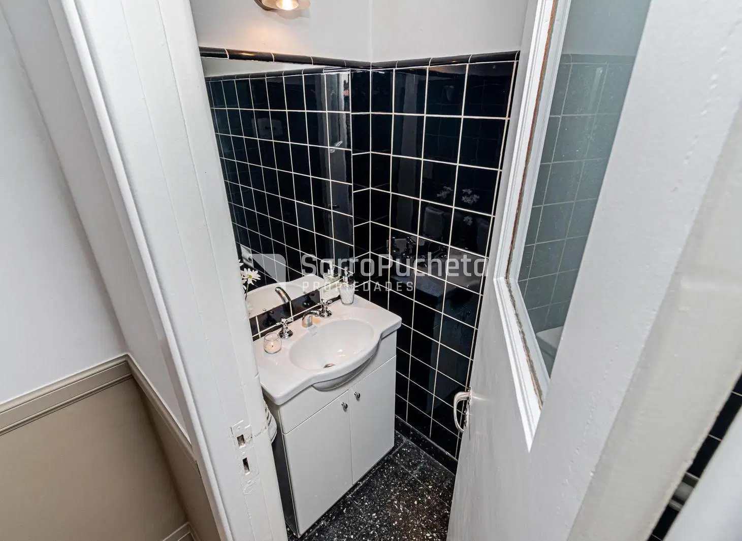 Venta casa 4 ambientes con parque y piscina en Haedo Sur 5