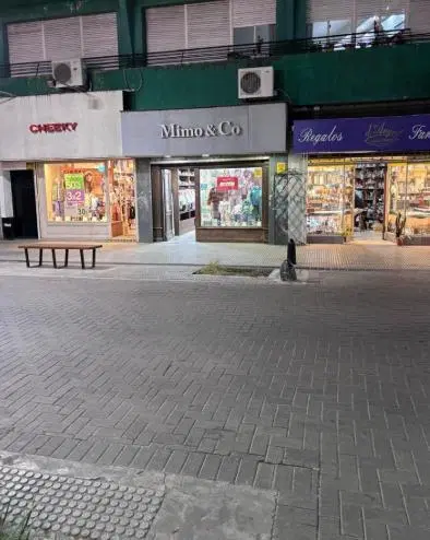 Venta local comercial en Adrogué centro 4