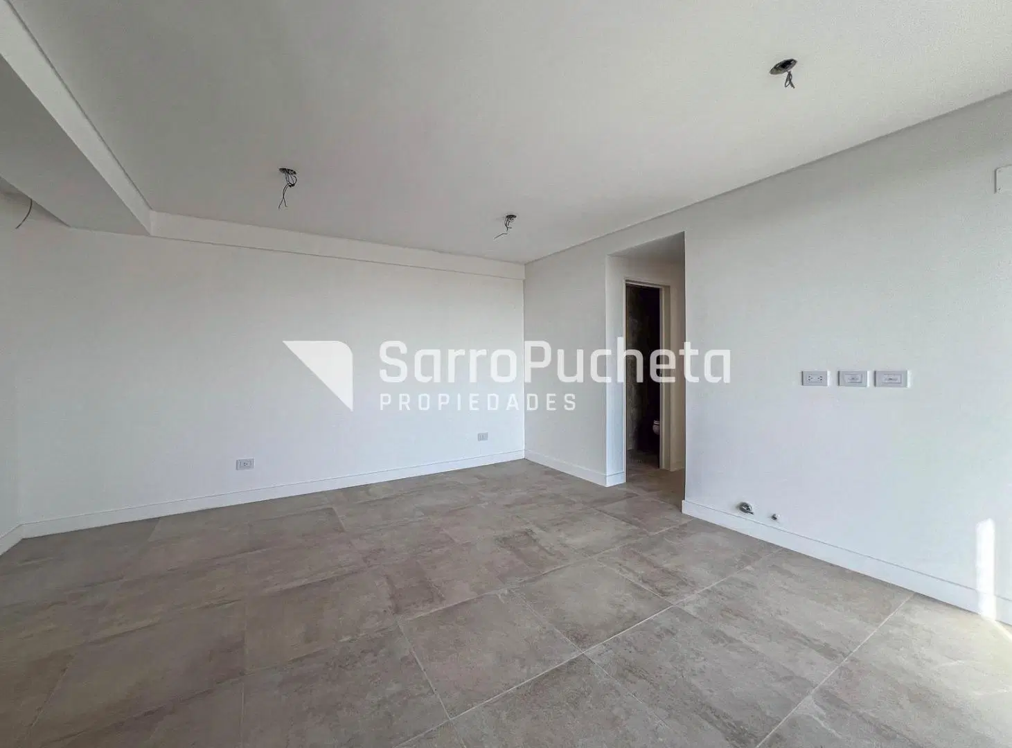 Venta departamento 3 ambientes Moron centro (6°A) 4