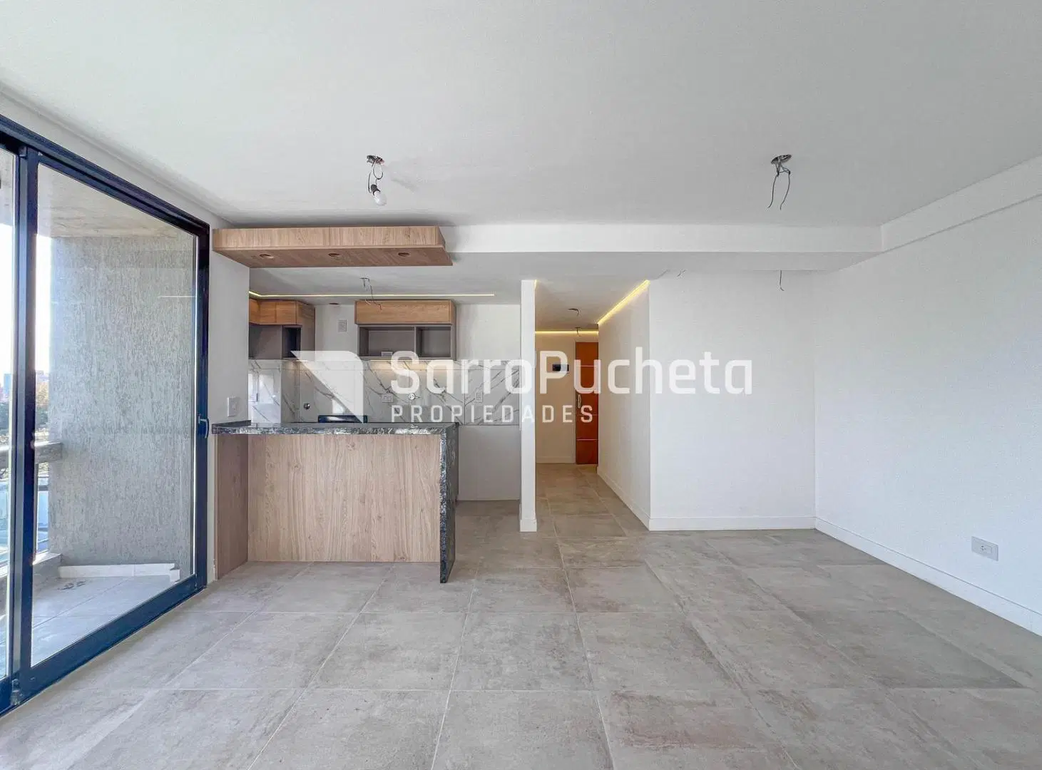 Venta departamento 3 ambientes Moron centro (6°A) 3