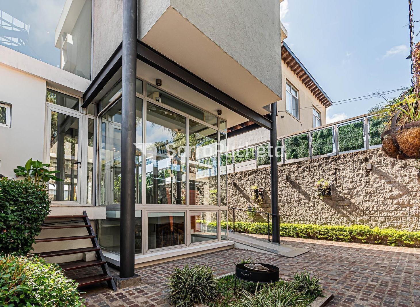 Foto de Venta casa 4 ambientes con playroom parque y jacuzzi exterior en Haedo, imagen 5