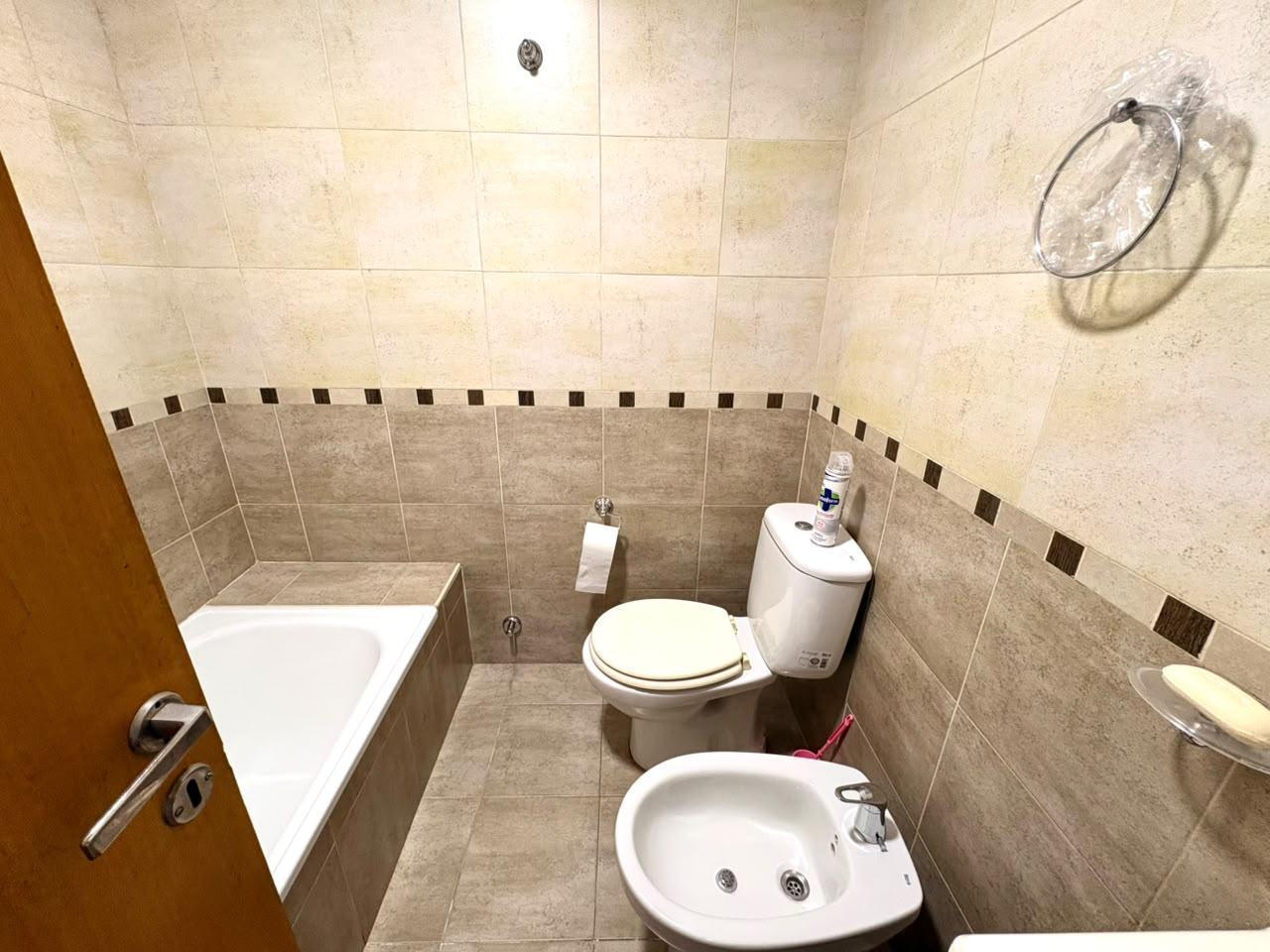 Foto de Venta departamento monoambiente con balcón en Morón., imagen 5