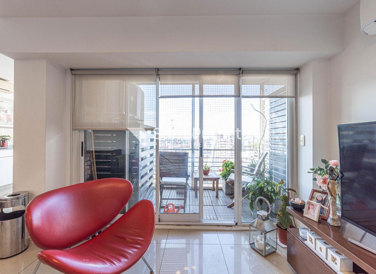 Foto de Venta departamento 2 ambientes con balcón al frente, cochera cubierta y, imagen 3
