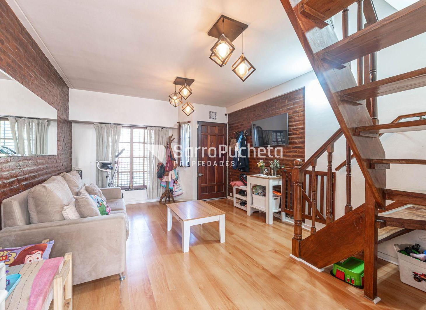 Foto de Venta dúplex 4 ambientes con balcón, patio, quincho y garaje en Morón., imagen 4