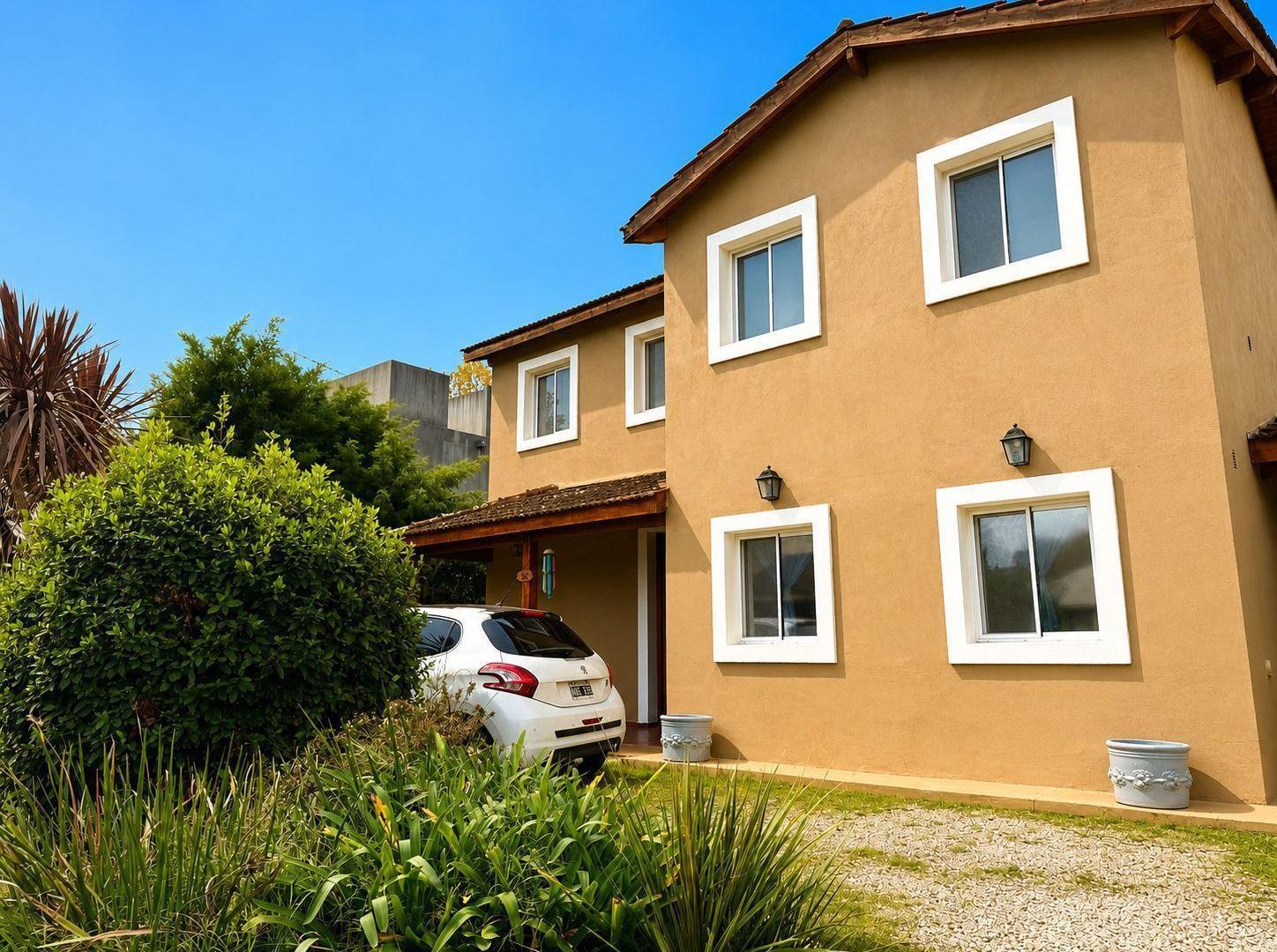 Foto de VENTA CASA 4 AMB +DEPEND. BARRIO ACACIAS BLANCAS, imagen 5