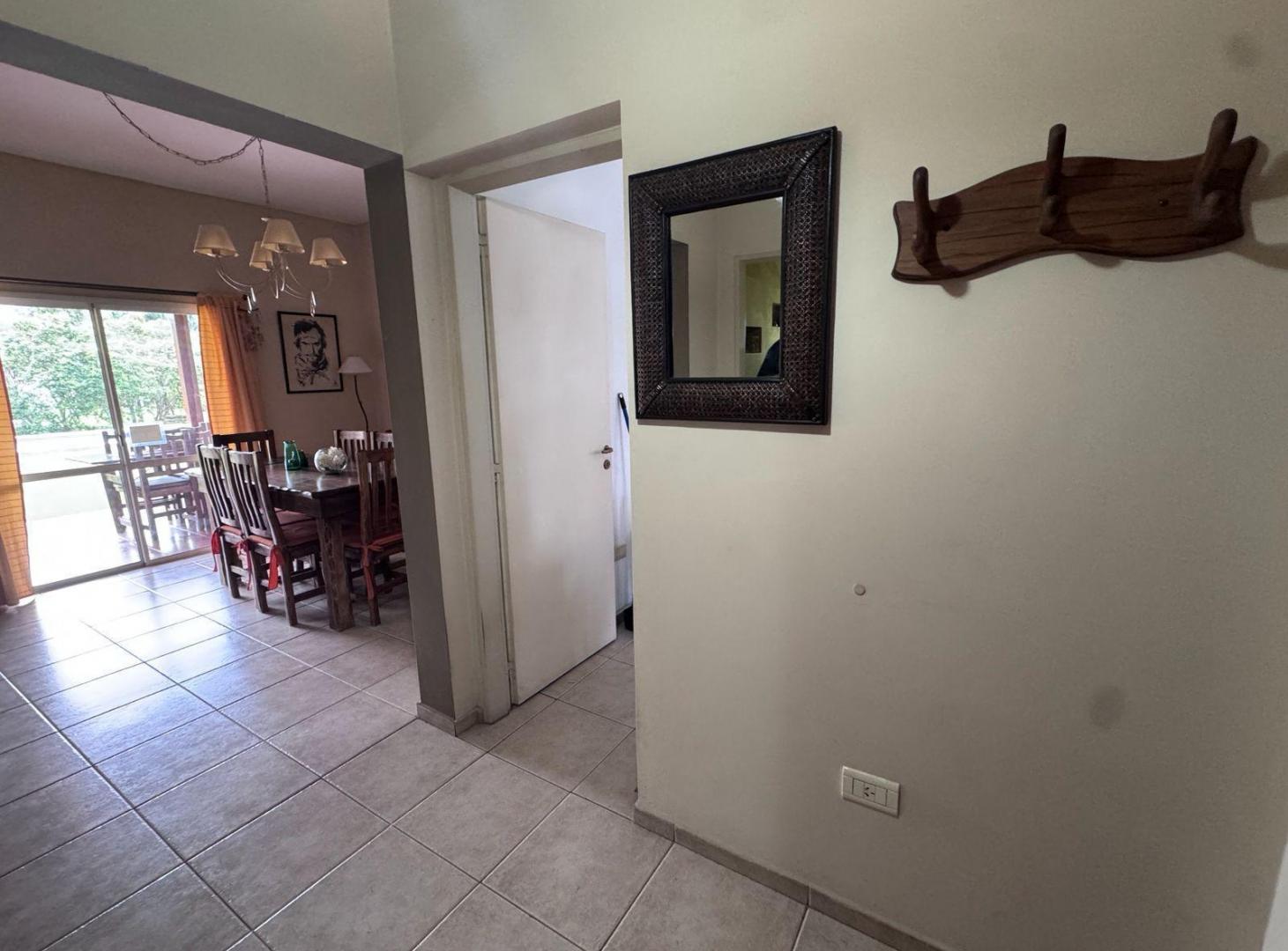 Foto de VENTA CASA 4 AMB +DEPEND. BARRIO ACACIAS BLANCAS, imagen 4