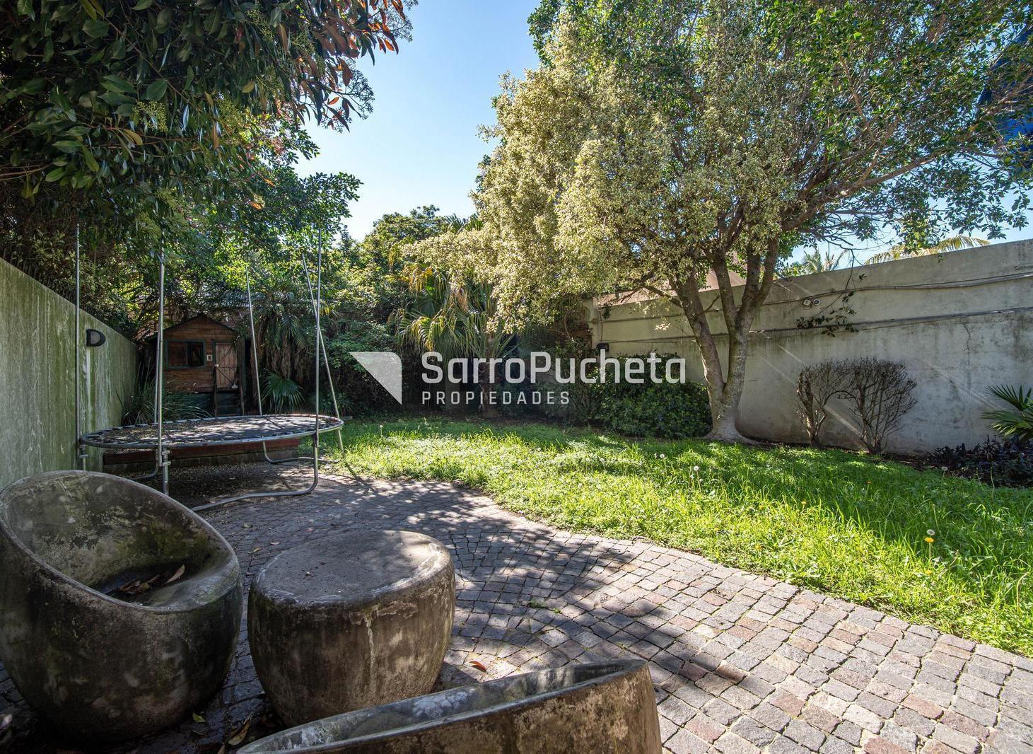 Foto de Venta casa 5 ambientes con playroom en Haedo Sur, imagen 1