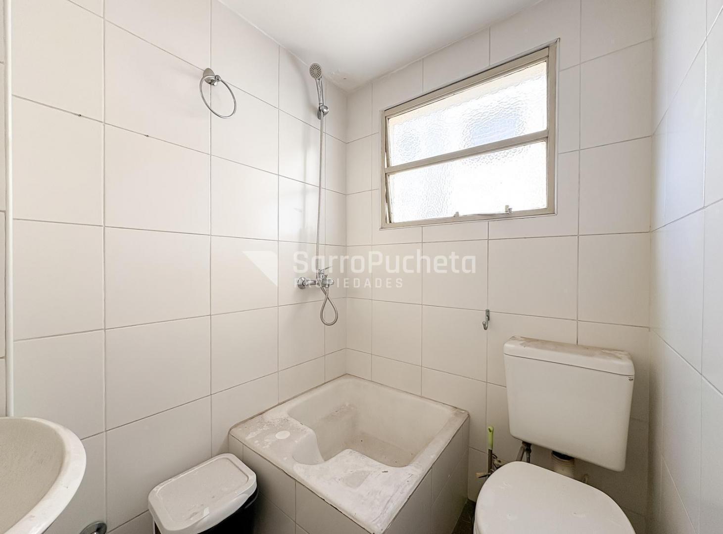 Foto de Venta departamento 3 ambientes con balcón en Morón Centro., imagen 3
