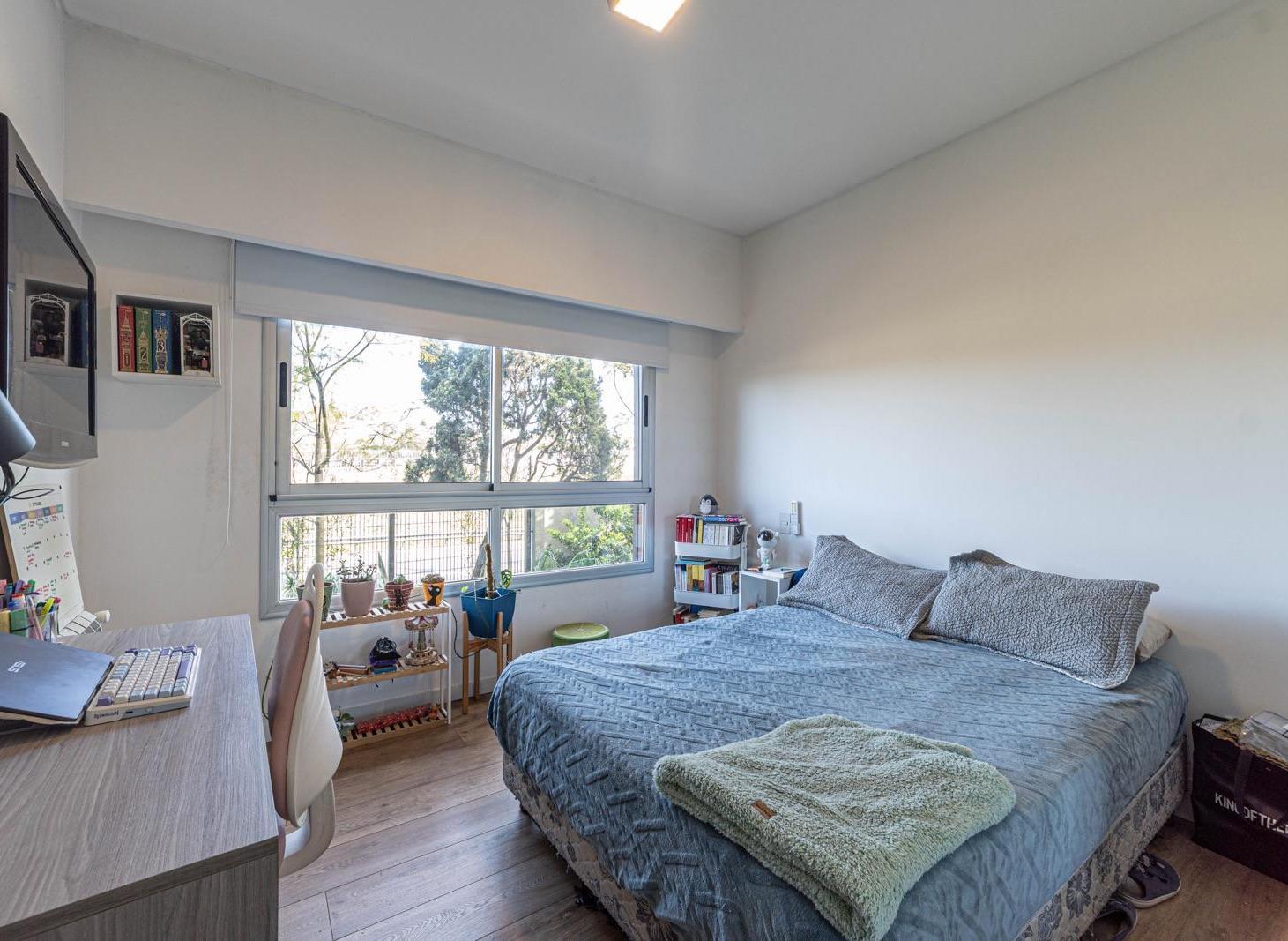 Foto de Venta departamento 3 ambientes con cochera en Villa Udaondo, imagen 3