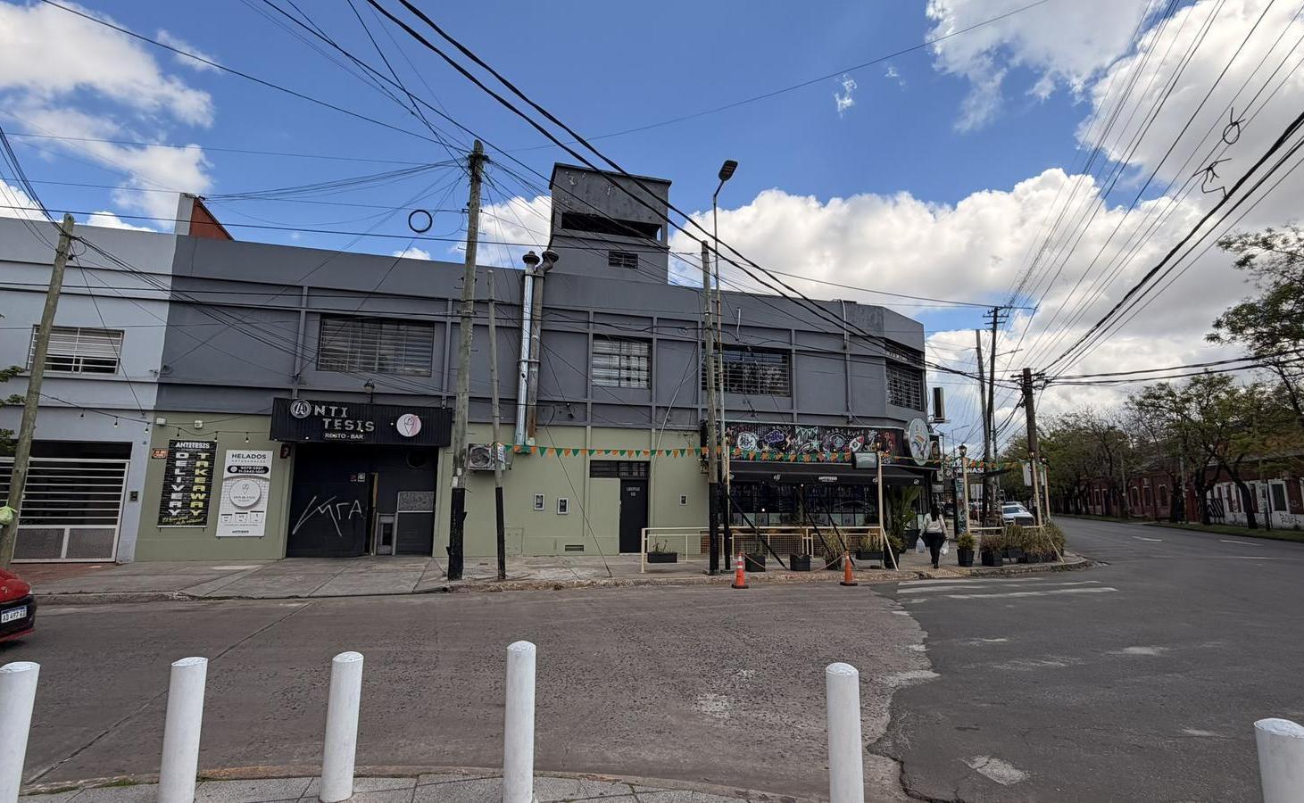 Foto de Terreno sobre Avda Rivadavia en Haedo, imagen 2