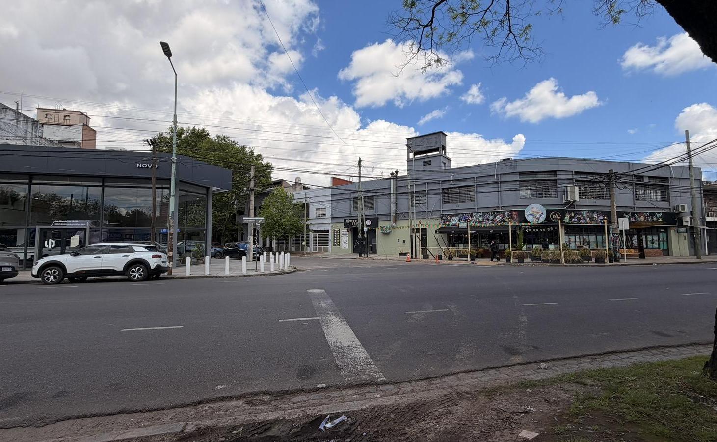 Foto de Terreno sobre Avda Rivadavia en Haedo, imagen 3