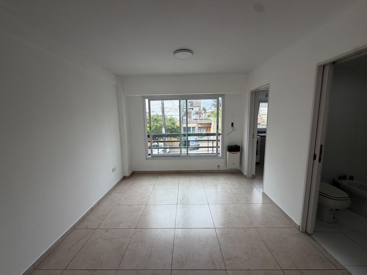 Foto de Alquiler departamento monoambiente en Morón, imagen 5