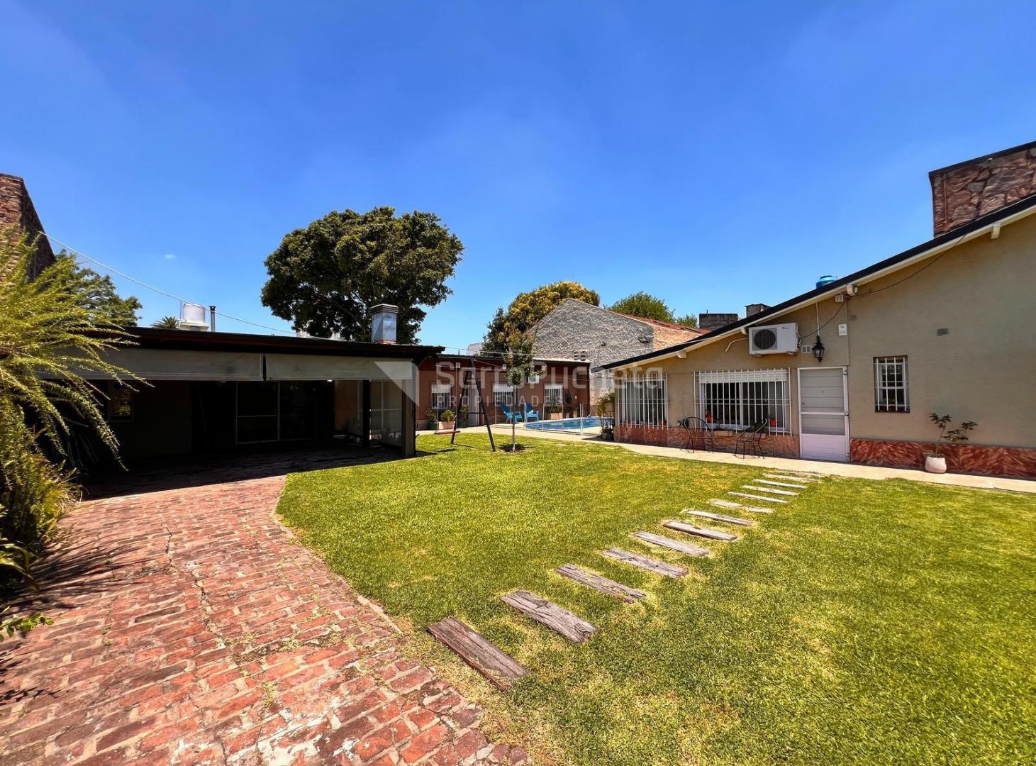 Foto de Venta Lote 10x32 con quincho y cochera, Morón Sur, imagen 3