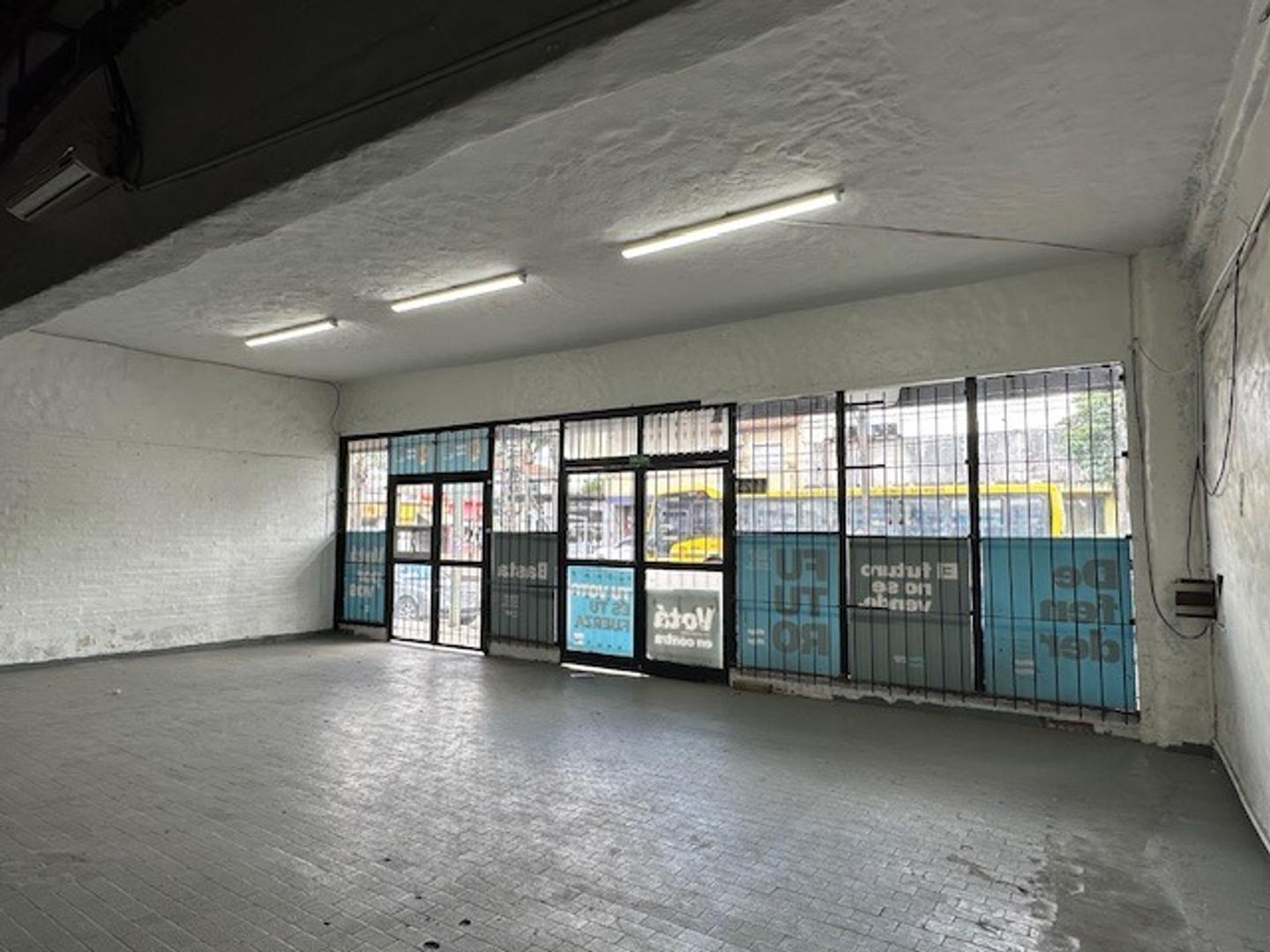 Foto de Local a la venta en Don Torcuato, imagen 2