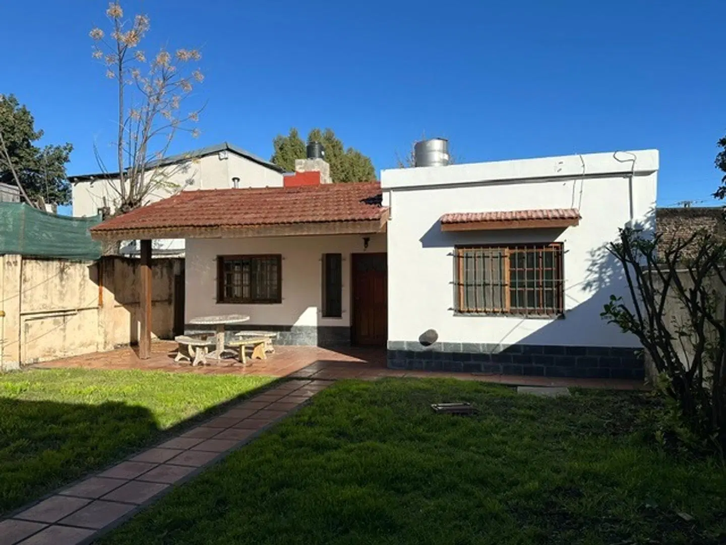 Casa 4 ambientes en una planta 4