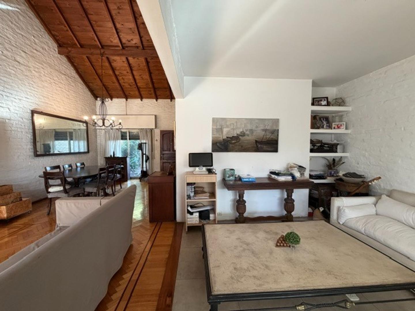 Foto de Chalet a la venta en Don Torcuato, imagen 2