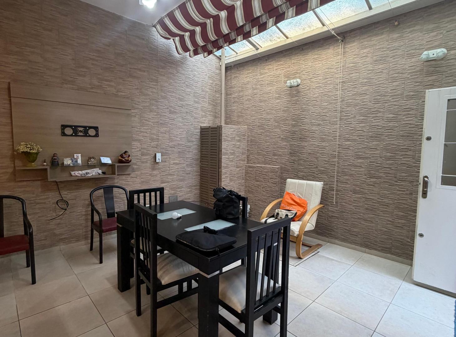 Foto de PH de 71 m² con 2 dormitorios y patio descubierto en venta en Liniers, imagen 3