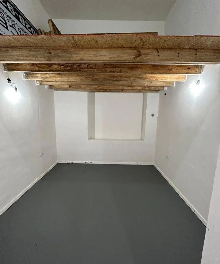 Depósito de 40 m² en alquiler en Liniers 3
