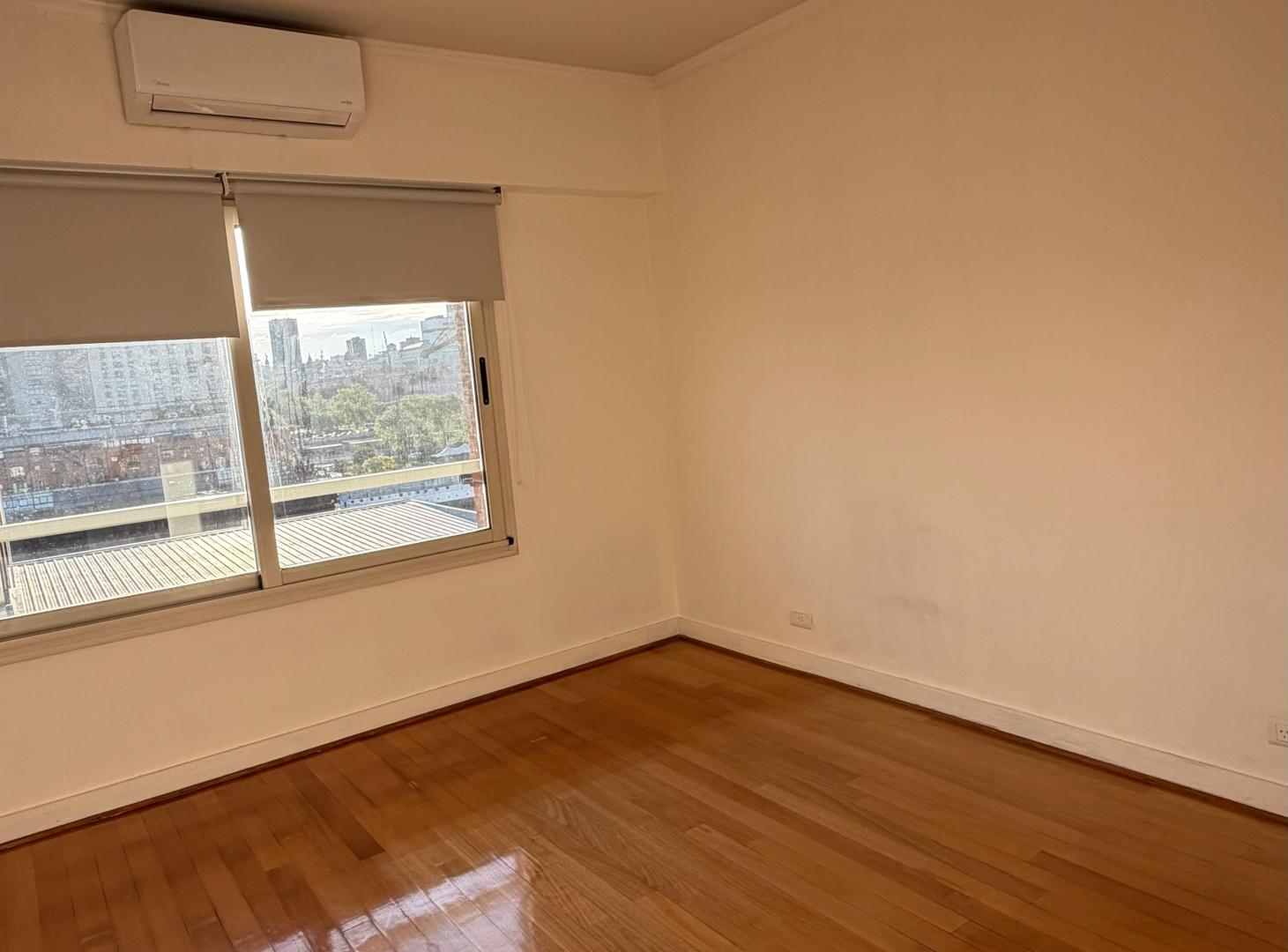 Foto de Departamento de 64 m² 1 dormitorio cochera en alquiler en Bayres Puerto, imagen 5