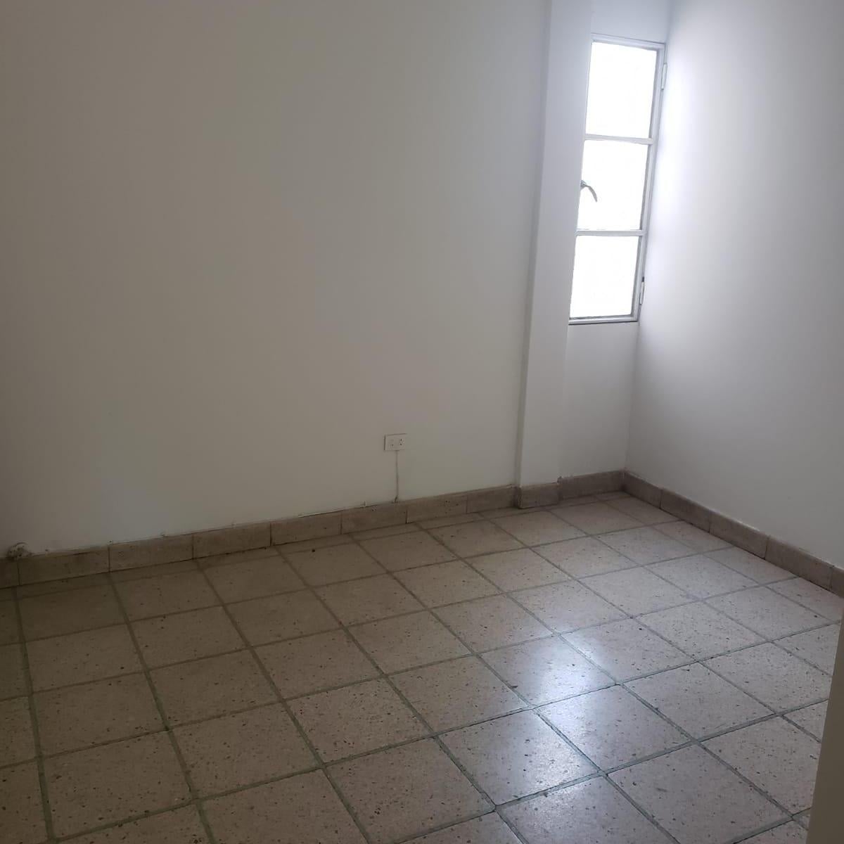 3 1/2 AMB PH EN PRIMER PISO AL FTE LA MEJOR UBICACION DE V. DEL PARQUE