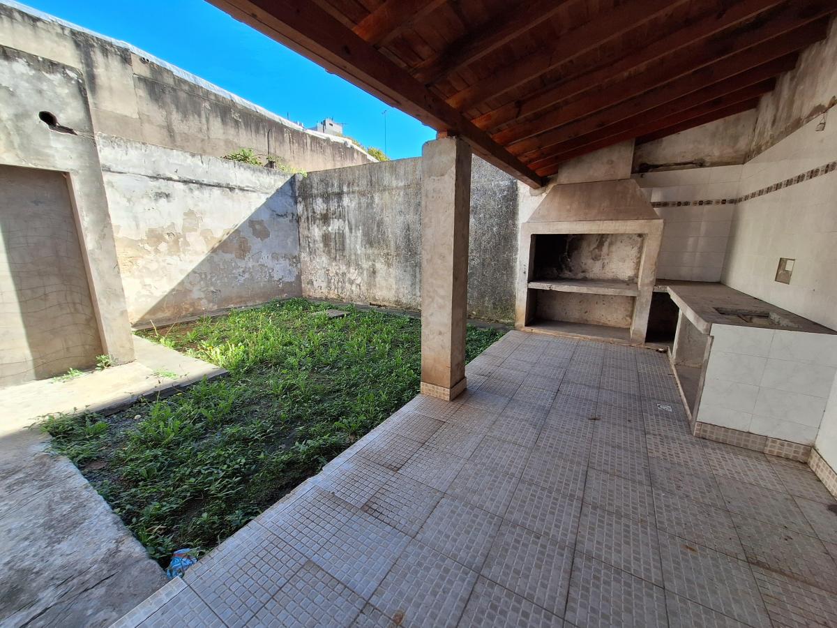 Lote 8,66 X 19,40 Parque Chas - Acepta Permuta / Menor Valor 5