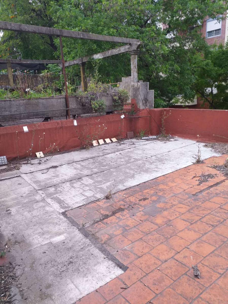 (Tot a Reciclar) PH S/exp Fte y C/entr Indep en Quesada y Galvan - Garage 4