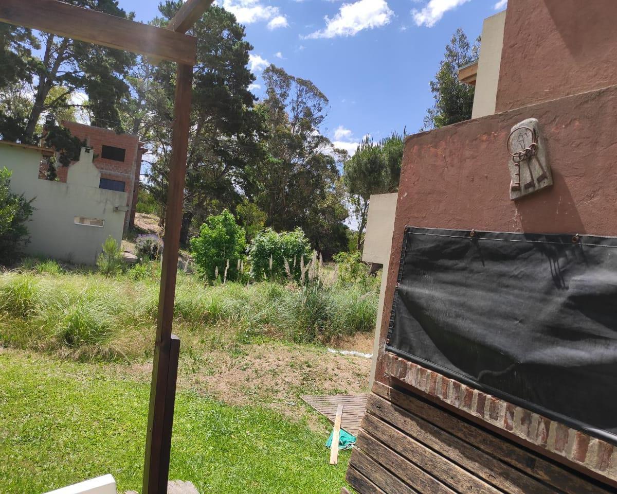 Venta en Block de 2 Casas en Espectacular Lote de 726 M²? 170 m² Cubiertos Totales 3