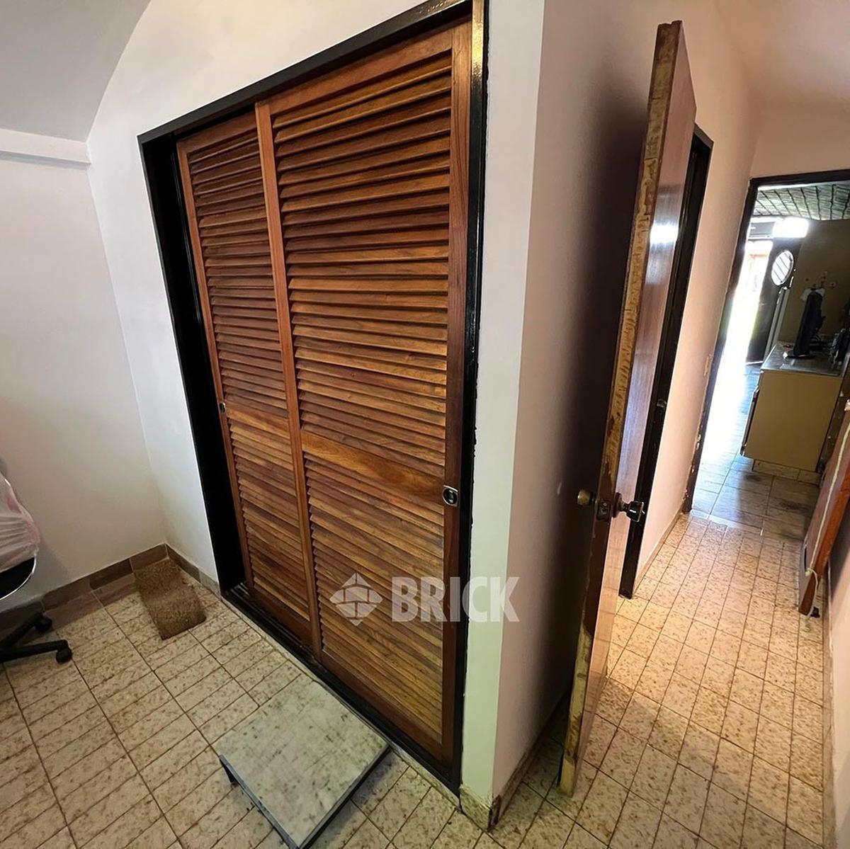 Casa C/dep en Mendez de Andes y Av Boyaca - 293 m² Cub T/a Nuevo Garage P/2 Autos Espect Tza 1