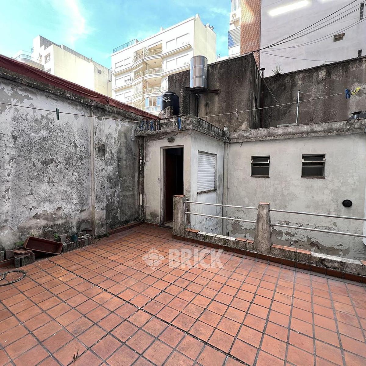 (A Reciclar) PH S/exp en Av Avellaneda y Donato Alvarez - Gran Tza Amplio Patio Cocina Comedor 1