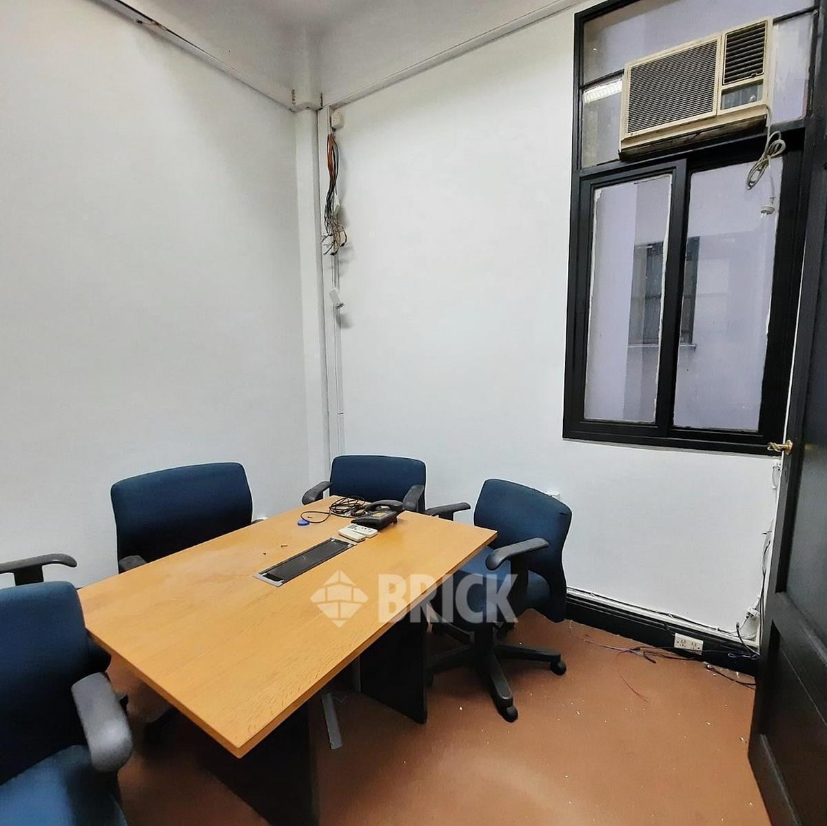 Maipu y Av Corrientes - Impecable Apto Profesional Gran Hall 3