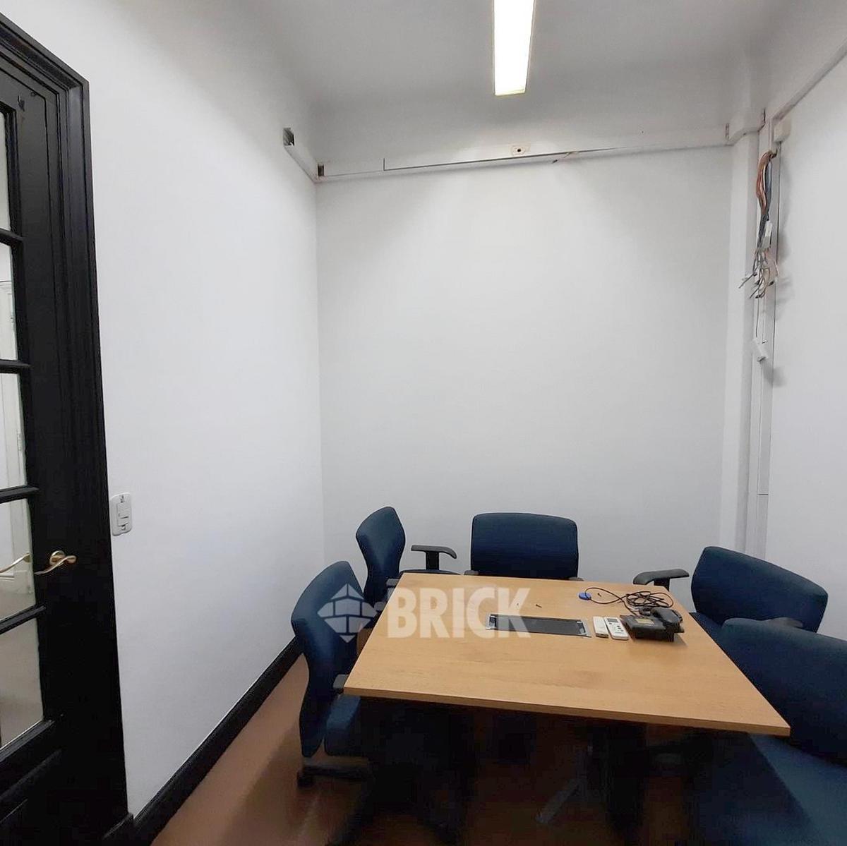 Maipu y Av Corrientes - Impecable Apto Profesional Gran Hall 4