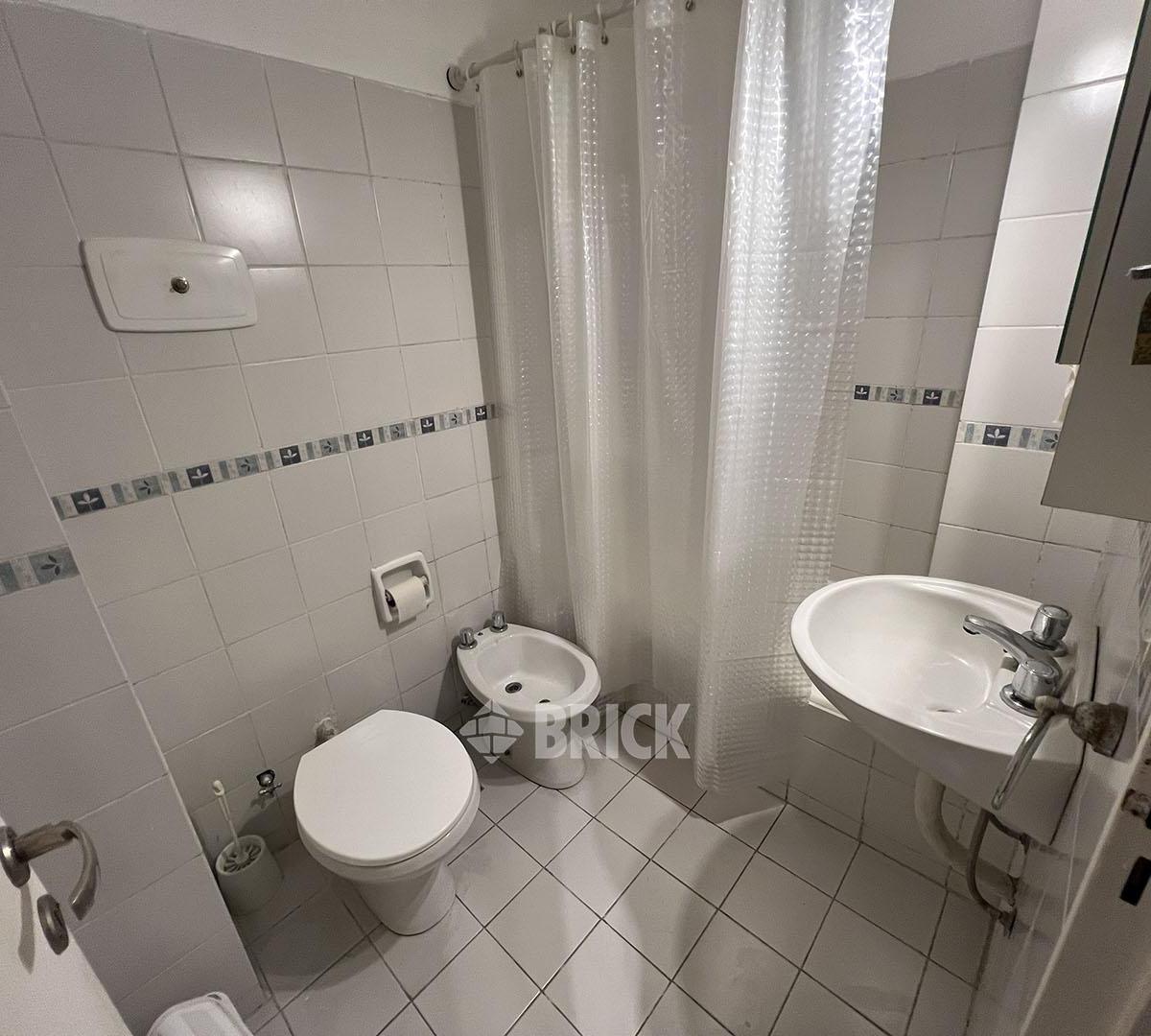 Suipacha y Av Cordoba - 30 m² Todo a Nuevo Luminoso Apto Profesional Amplia Cocina 4